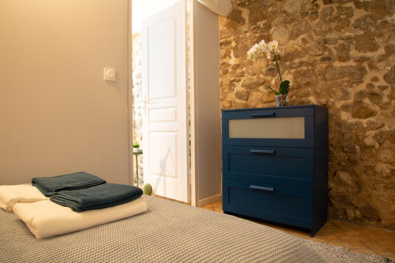 Petit Studio Secret - Coeur De Provence - 4 Personnes Volx Екстериор снимка